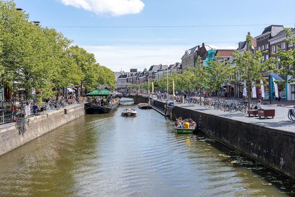 Navigating the Canals: Exploring Charming European Waterways